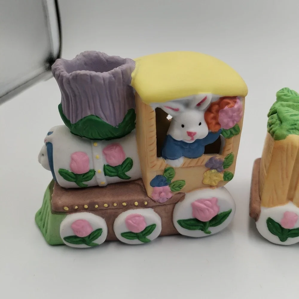Vintage Dayton Hudson Easter Bunny Train Candle Holders Ceramic Pastel Set of 4‎